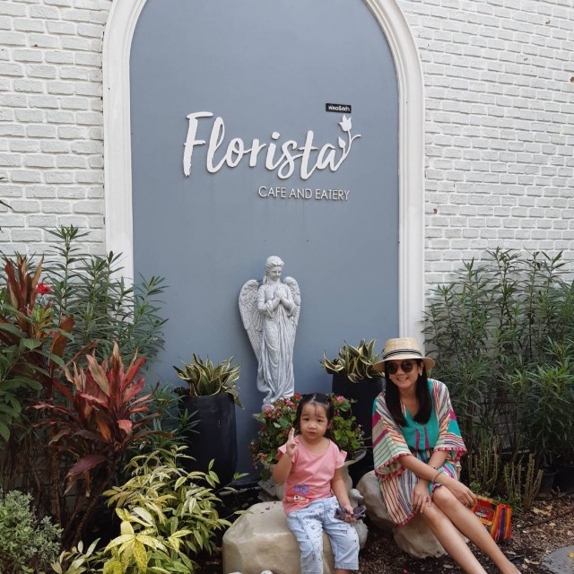 Florista Cafe And Eatery